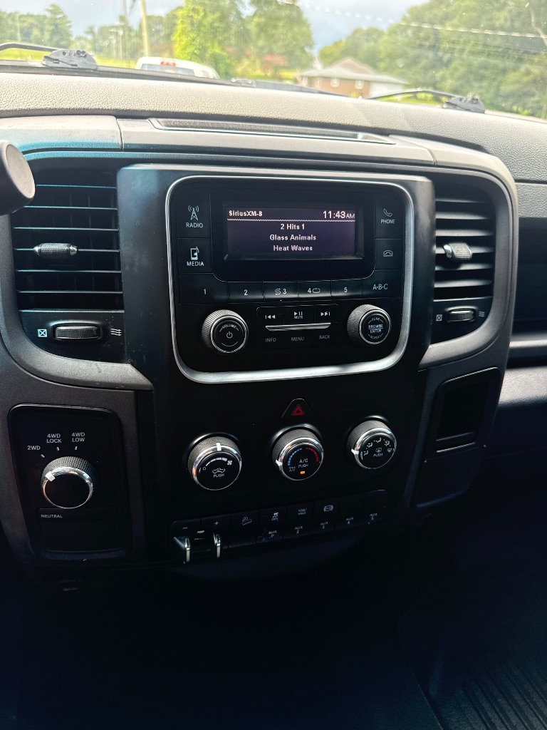 2018 RAM Ram 2500 Pickup Tradesman - Photo 12
