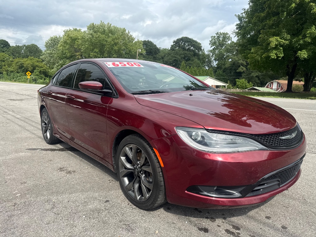 2016 Chrysler 200 S - Photo 7