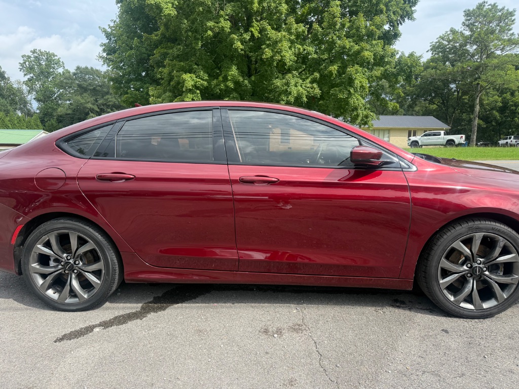 2016 Chrysler 200 S - Photo 6